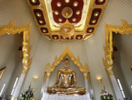 Golden Buddha: 3 meters of height, 5.5 tons of gold